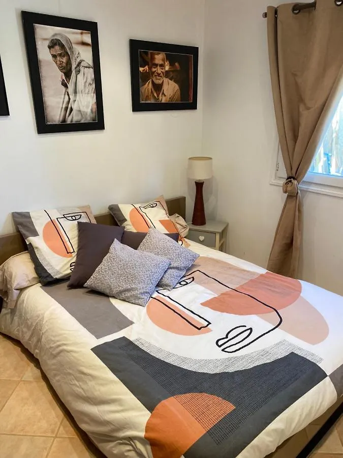Rez De Jardin Villa Cagnes Sur Mer. France